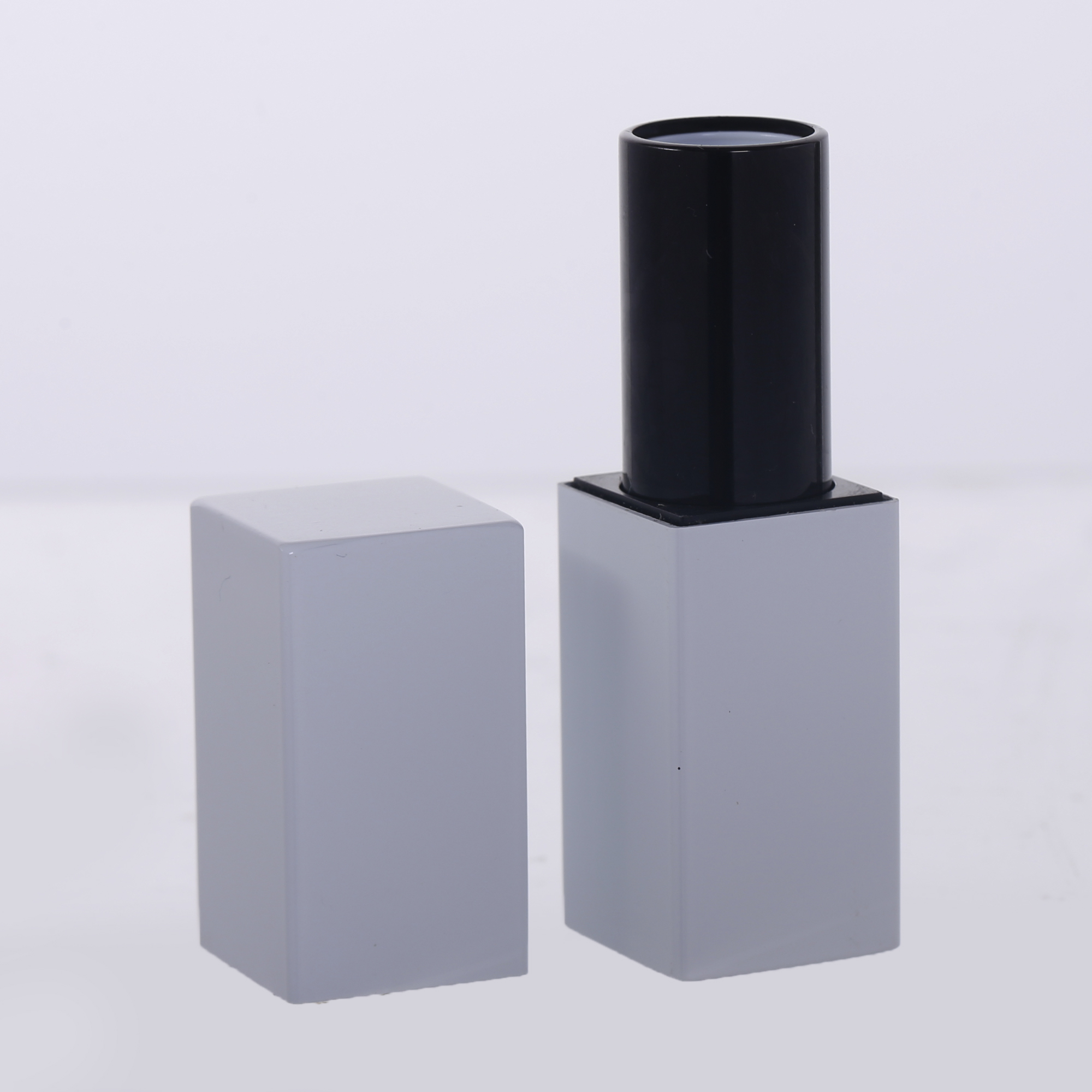 Container de lápiz labial de aluminio de metal vacío y aluminio por al mayor