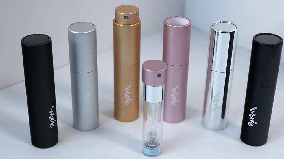 Por qué IVORIE es la fábrica adecuada para atomizadores de perfumes de viaje recargables