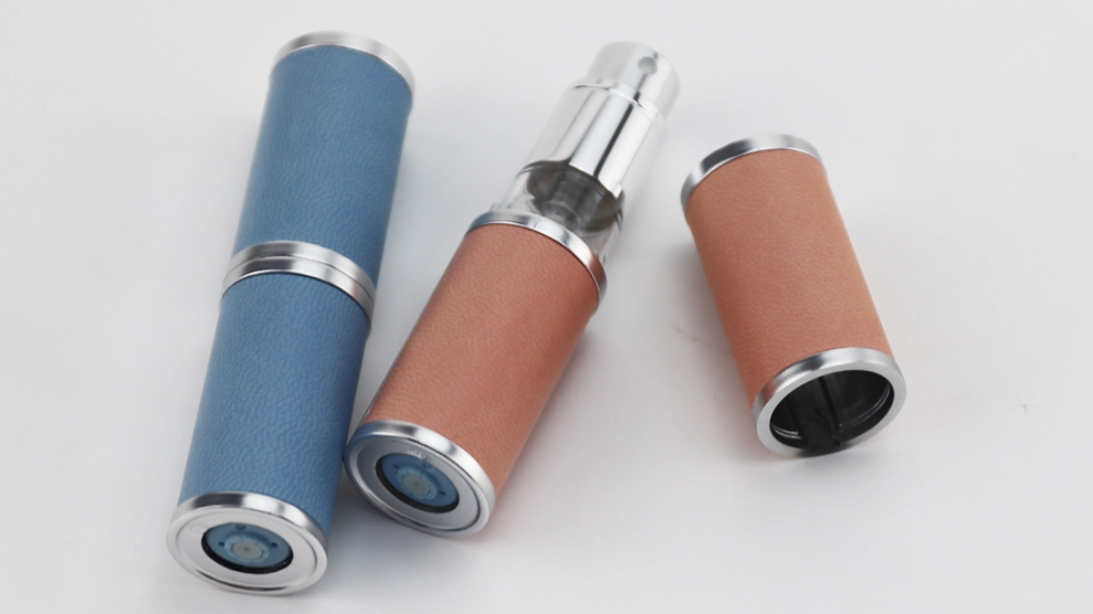 Las ventajas de los atomizadores de perfume de cuero: estilo, versatilidad y conveniencia definitiva