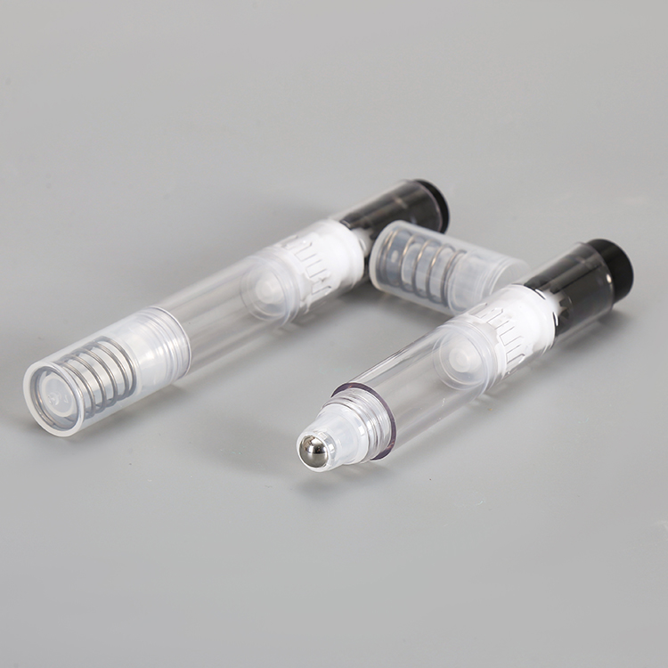 Pluma de perfume vac&iacute;a