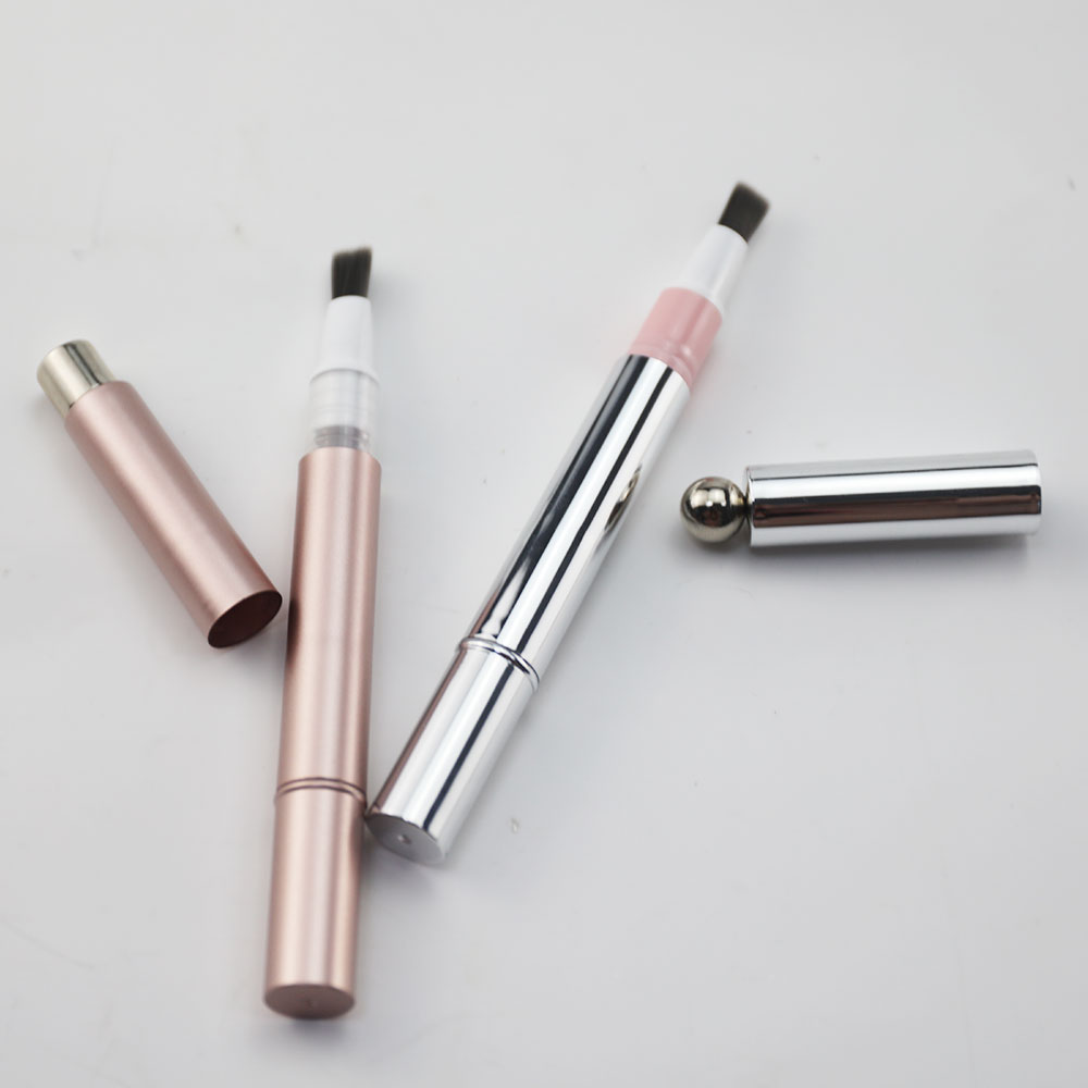 Pluma de esmalte de u&ntilde;as vac&iacute;a
